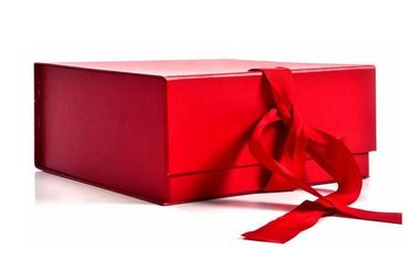 Red Folding Gift Packaging Box With Magnet for Closure And Ribbon Crosed
